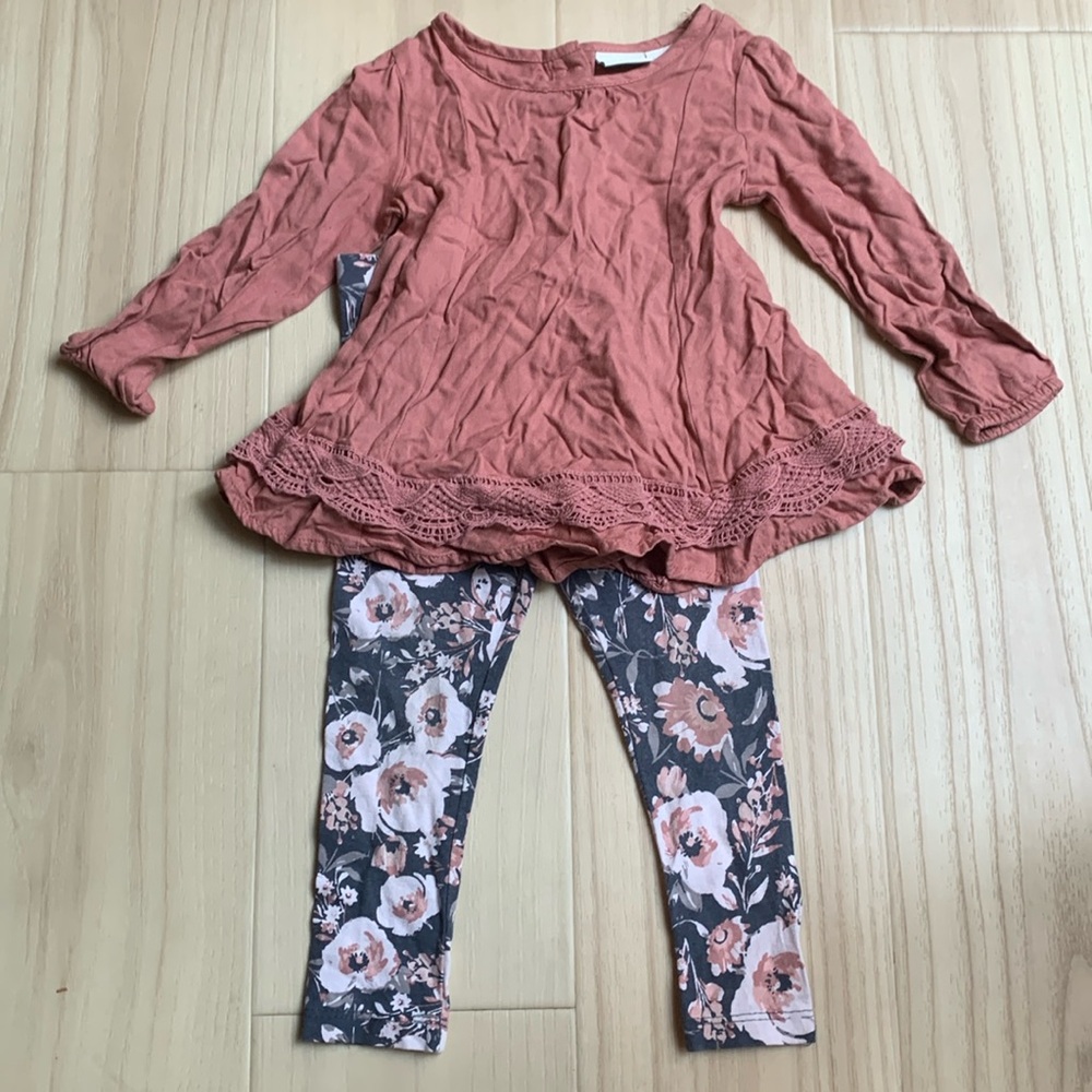 Rachel Zoe Toddler Rose top leggings
